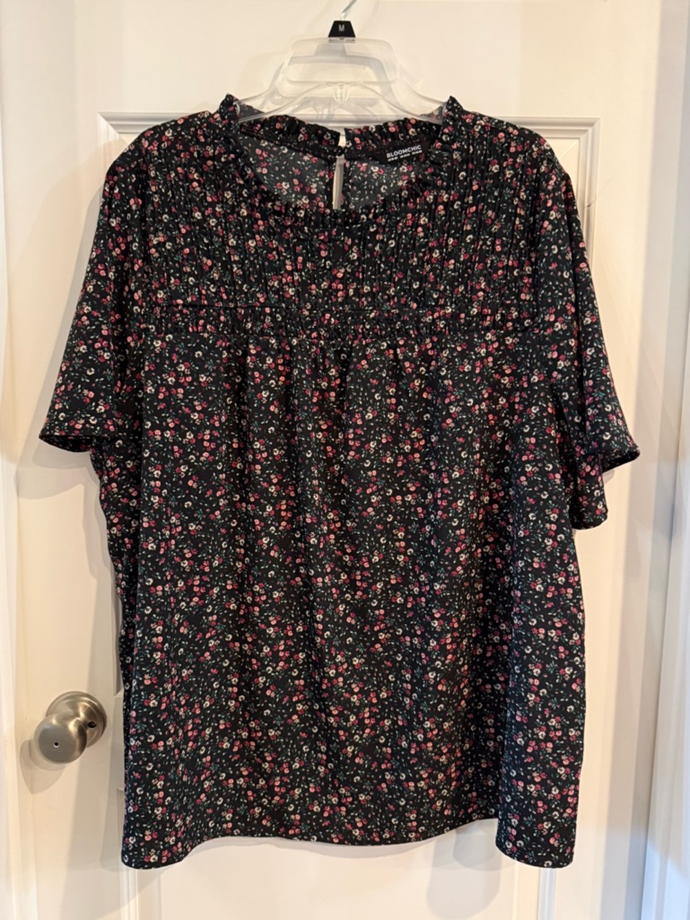 BloomChic Black Floral Pintuck Short Sleeve Blouse